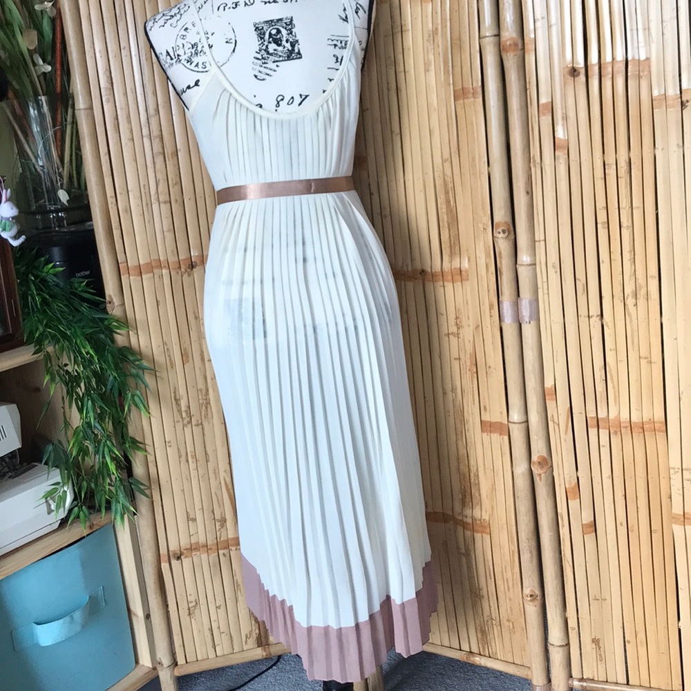 🐌Vintage 1940s dress - Picture 4 of 8